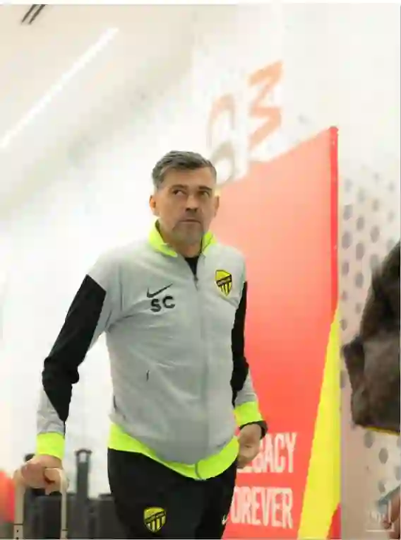 كونسيساو ينقلب على بنزيما ويتخذ القرار الصعب الذي حسم مصير النجم الفرنسي وقدمه هدية للهلال