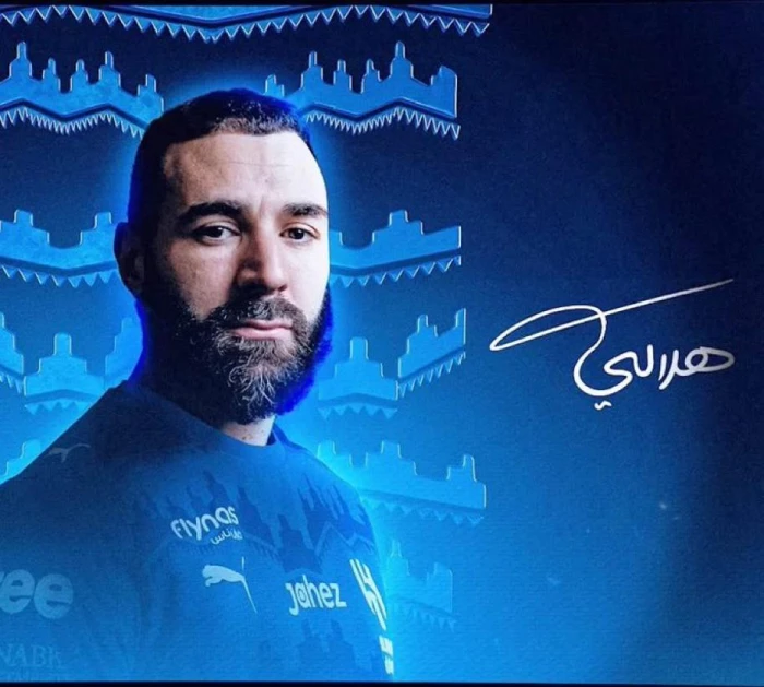 عاجل.. بنزيما يفتح النار على الاتحاد بعد انتقاله للهلال وهذا ما قاله عن النادي وادارته