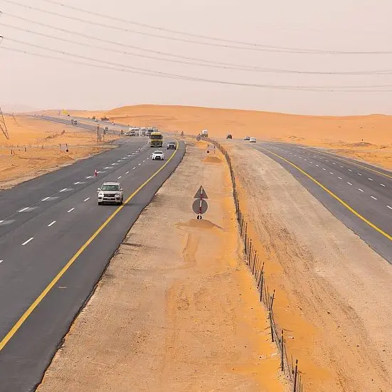 المرور يعلن عن السرعة القصوى الجديدة المسموح بها على طريق الرياض - الدمام ويعلن عن قيمة مخالفة تجاوز السرعة المسموح بها على الطريق بين الرياض والدمام